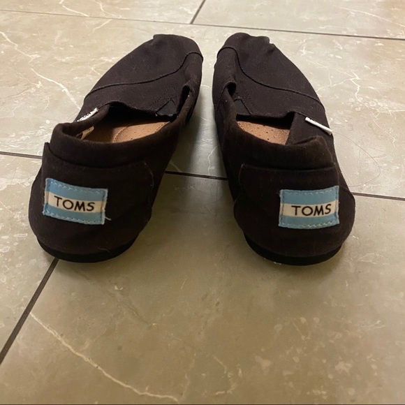 Women’s TOMS flats size 6.5 - Picture 2 of 3